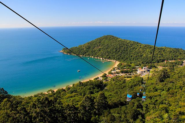 praia das laranjeiras